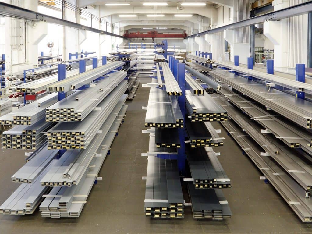 Пример установки двери — Производство